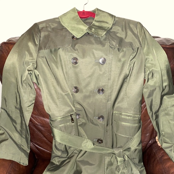DKNY Trench Coat - Picture 1 of 3